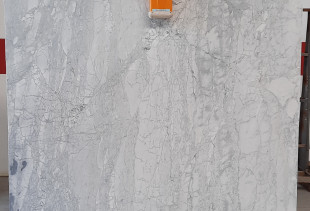 MARMORE BRANCO CARRARA - BC859