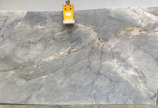 QUARTZITE MYSTIC BLUE